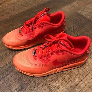 Nike Air Max 90 Women’s Size 8 Exclusive